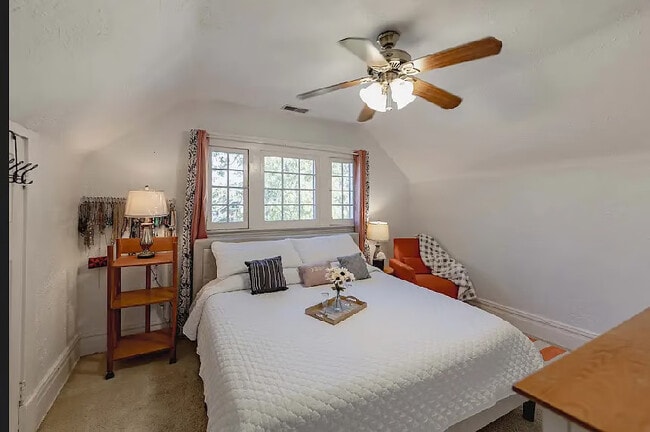 Photo - 8304 Buchanan Ave