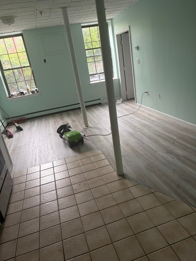 Building Photo - 23 Sterling St Unit 20
