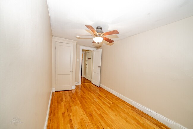 Photo - 32 Sidlaw Rd Unit 3
