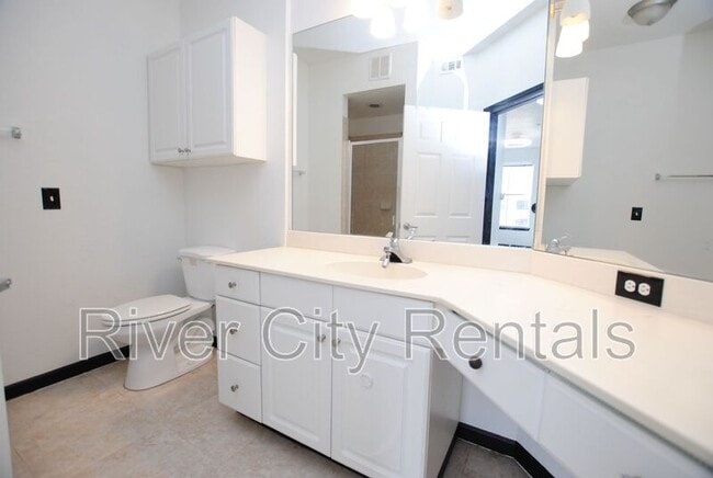 Photo - 8539 Gate Pkwy W