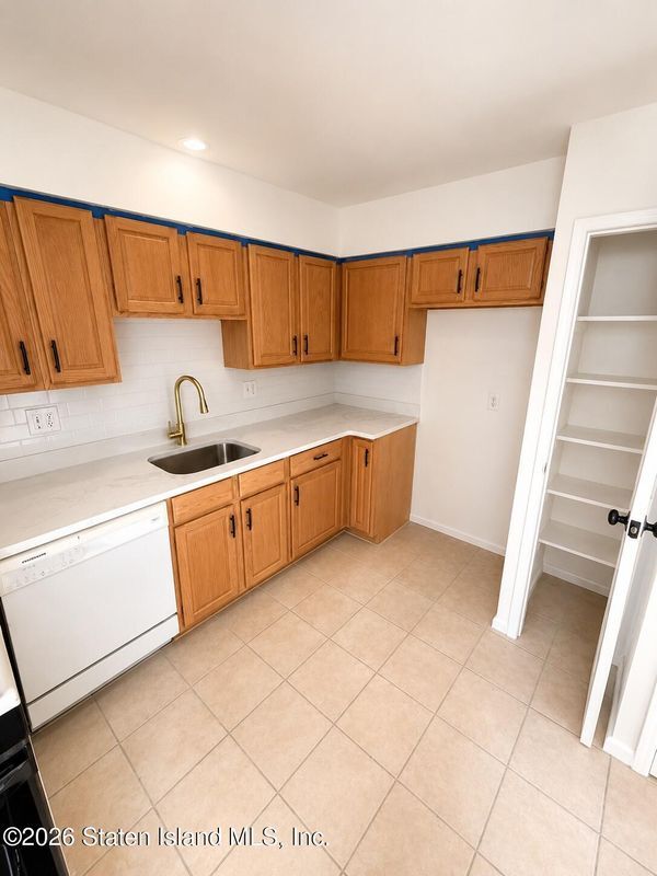Photo - 770 Woolley Ave Unit 2