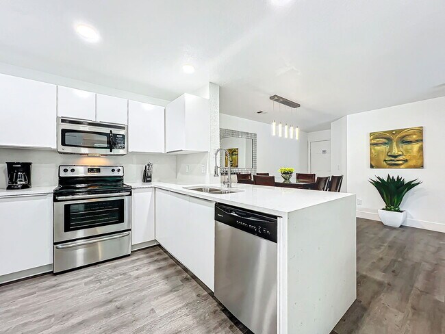 Seurat Street, Orlando, FL 32819 - 4 BR 2 BA condo