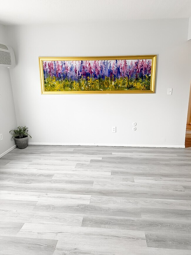 Photo - Blackstone Apartments Unit B10