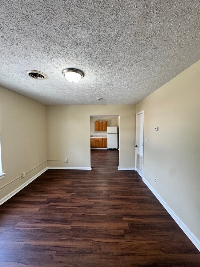 302 N Olive St Unit 201