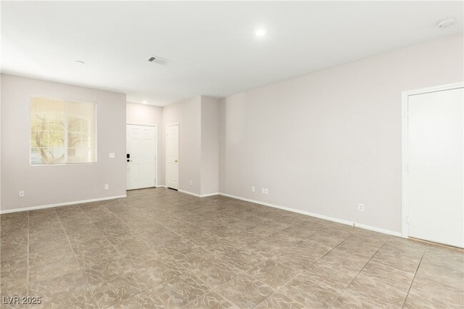 Photo - 1274 Willow Village Ave