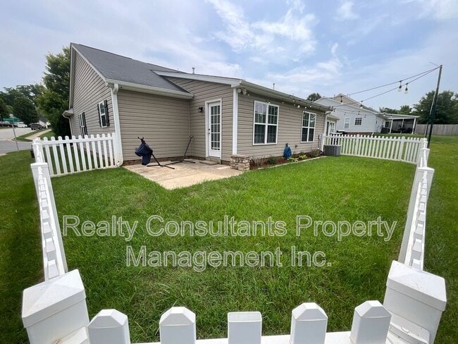 Photo - 6143 Trotting Pl