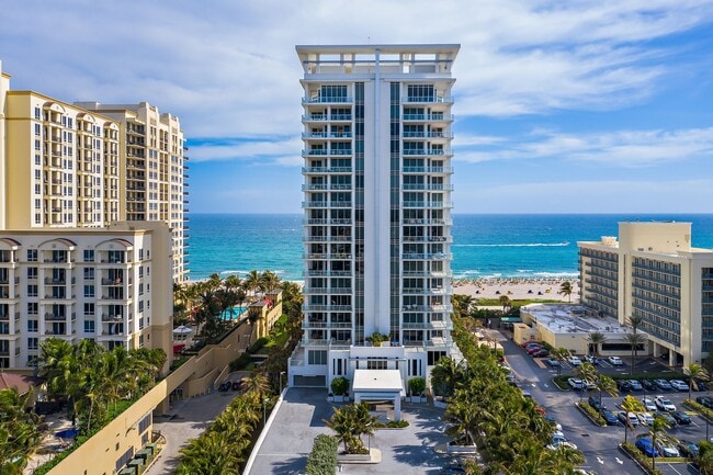 Building Photo - Vistablue Ultra Luxury Oceanfront Condo. Fully furnished 3 bed 3 bath. Singer Island.