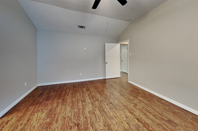 Photo - 21411 Golden Dove Dr