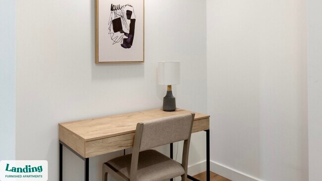 Photo - 632 Howard Rd SE Unidad 842