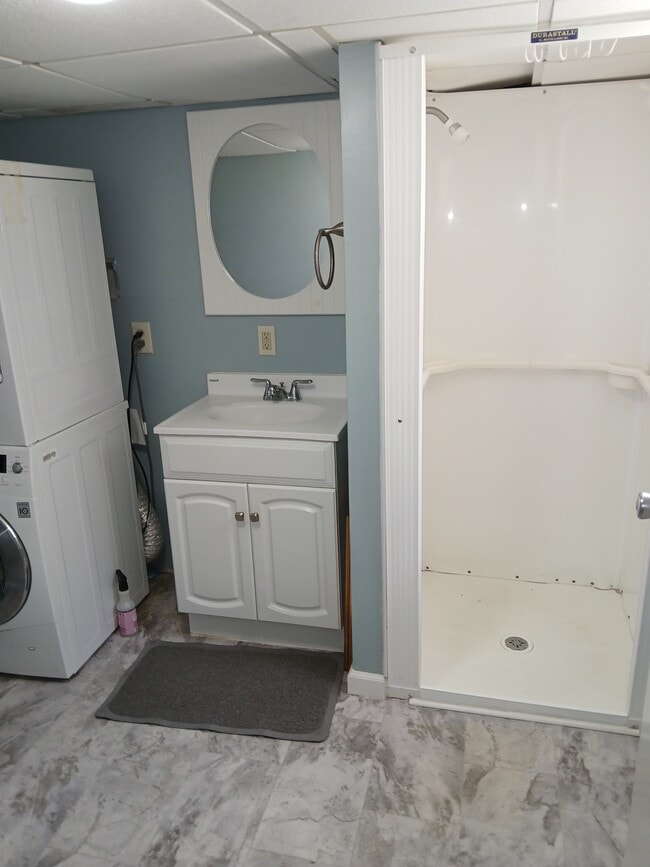 Photo - 283 Muthig Rd