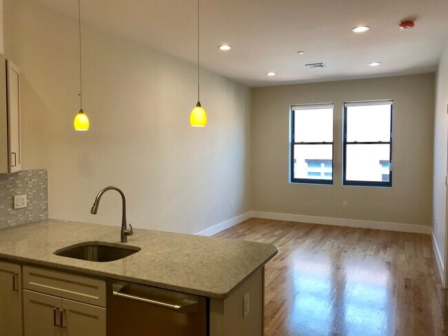 Photo - 725 Boylston St Unit 33
