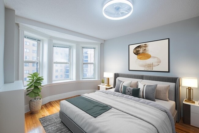 Photo - 285 Lynn Shore Dr Unit 302