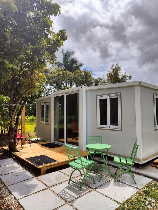 Building Photo - 16475 SW 248th St Unit C Rental