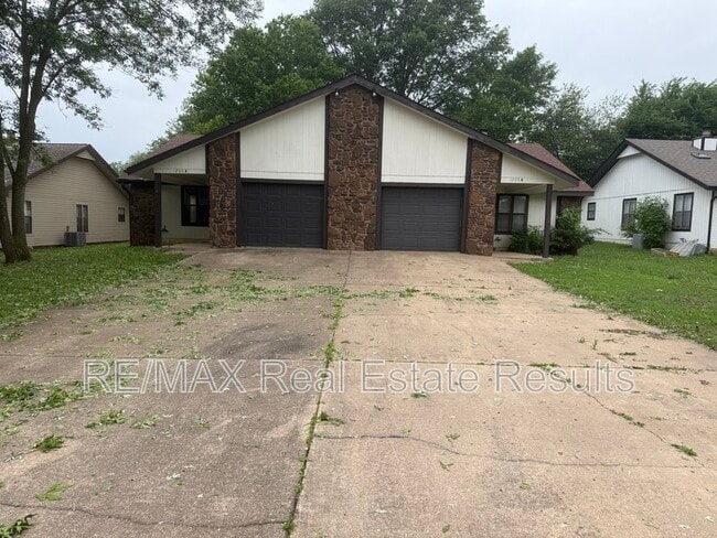 Photo - 1206 Whipporwill Ln Unit B