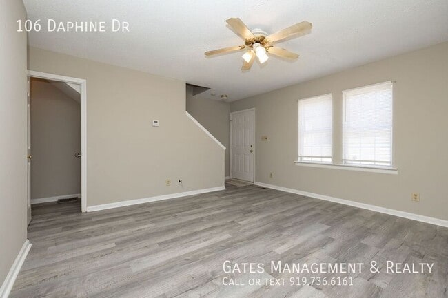 Photo - 106 Daphine Dr