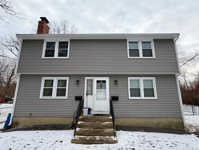 Building Photo - 87 Hollis St Unit 2nd Flr