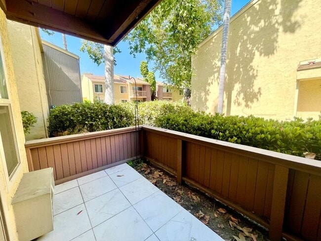 Photo - 1 Bedroom / 1 Bath Charming Condo in Missi...
