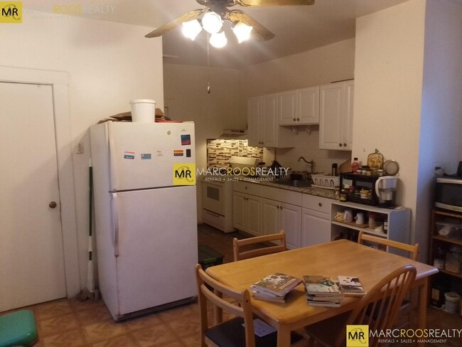 Photo - 154 Webster Ave