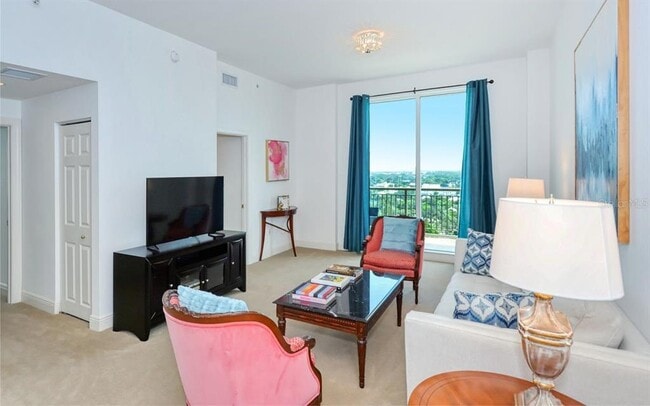 Photo - 800 N Tamiami Trl Unit 1508