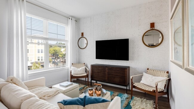 Building Photo - Village Square