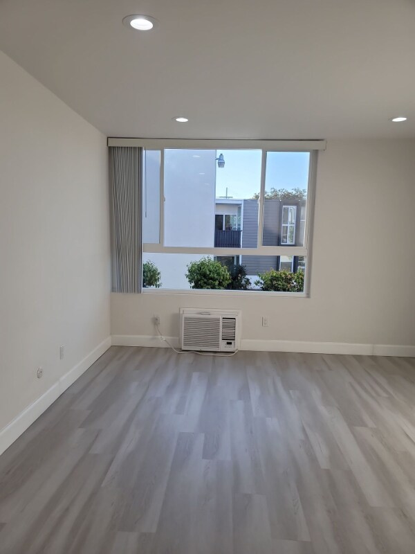 7025 Waite Dr Unit 10A