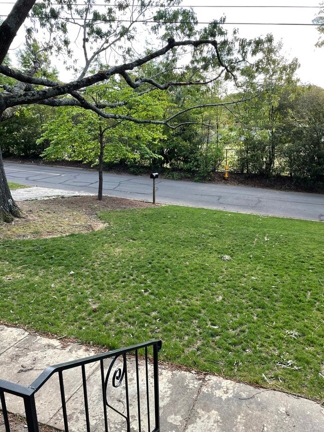 Photo - 406 Bryan St