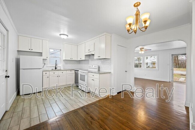 Photo - 803 Fleming St Unit A