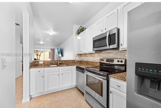 Photo - 1820 SW 89th Ter
