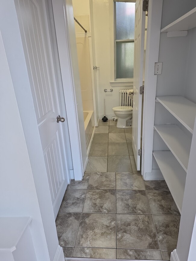 Photo - 2213 Brunswick St Unit 5