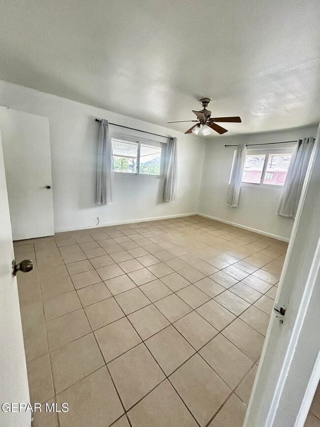 Photo - 2900 Polk Ave