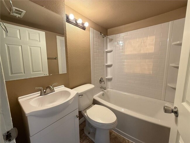 Photo - 1402 S Washington Ave