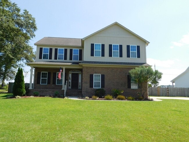 Photo - 101 Staffordshire Dr