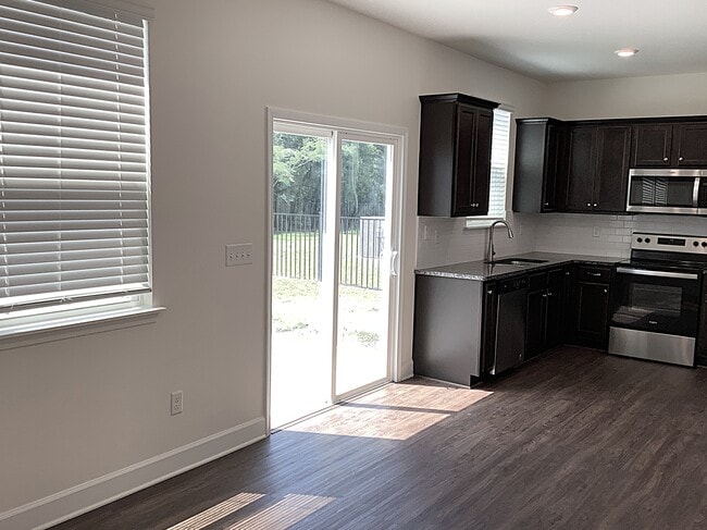 Photo - 10316 Riverwalk Ct