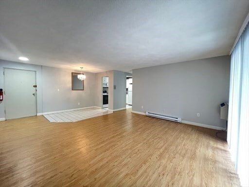 Building Photo - 54 Fountain Ln Unit 5