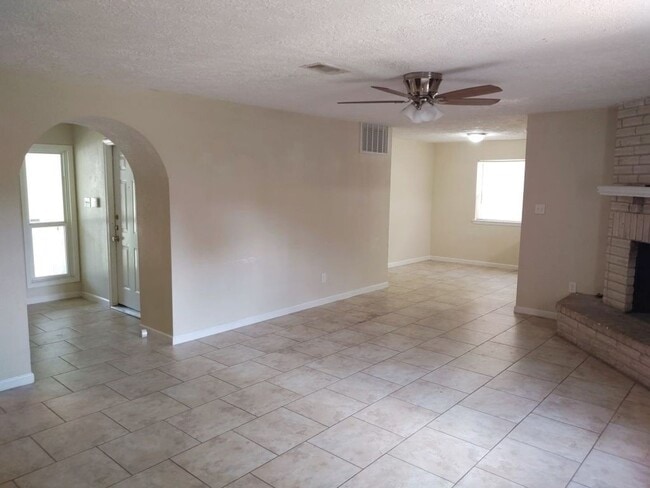 Photo - 2607 Quiver Ln