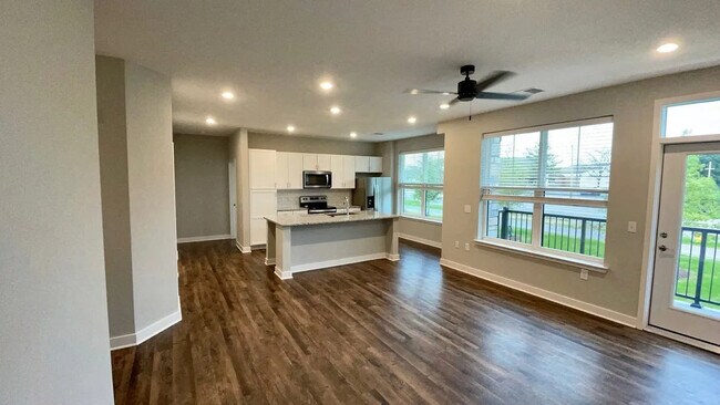 Photo - The Grove Apartments