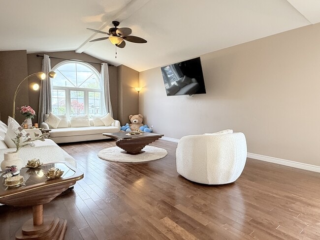 Photo - 2313 Lesperance Rd