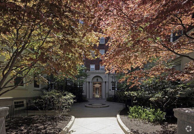 Photo - The Regent Apartments