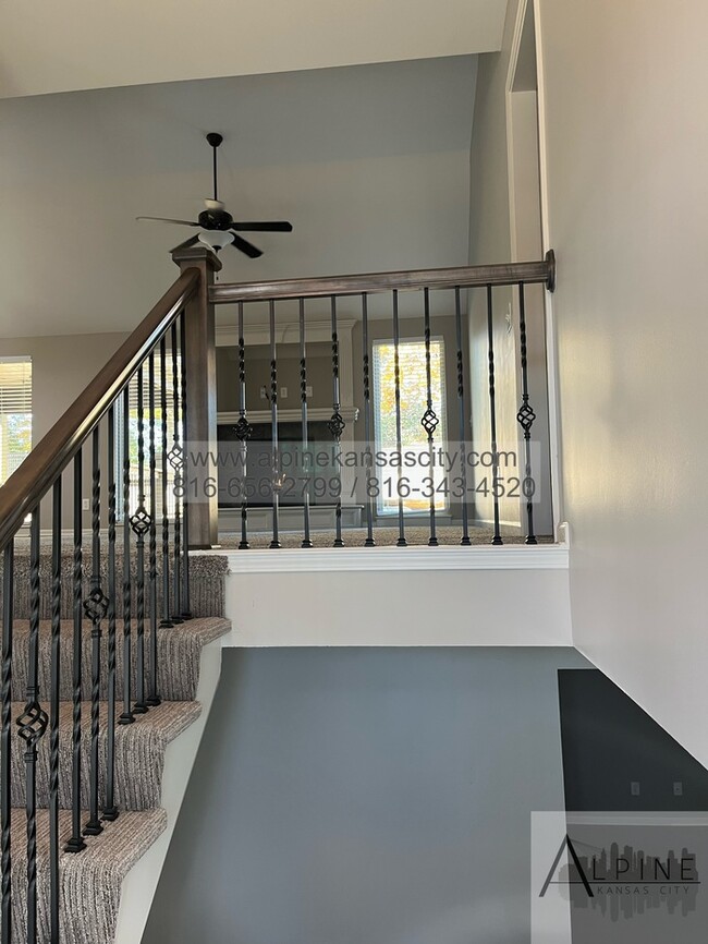 Photo - Spacious Home, Staley District! Pool Access!