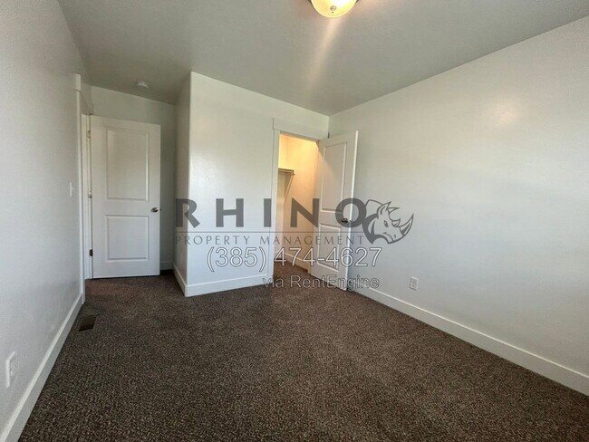 Photo - 352 E 1850 N Unit 13