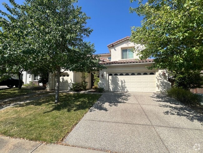 Building Photo - Well Maintained Stoneridge West Village Home!