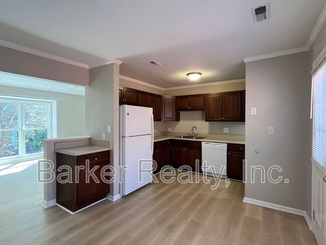 Photo - 4608 Brockton Dr