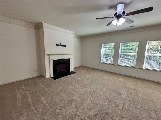 Photo - 609 Stonehurst Ln