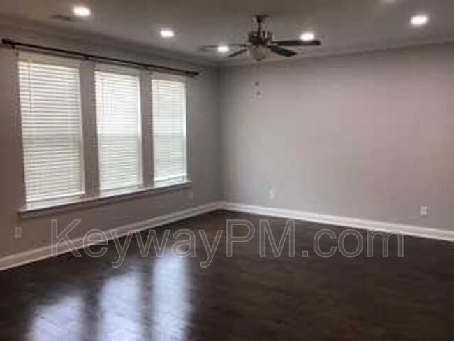 Photo - 3060 Lobella Dr