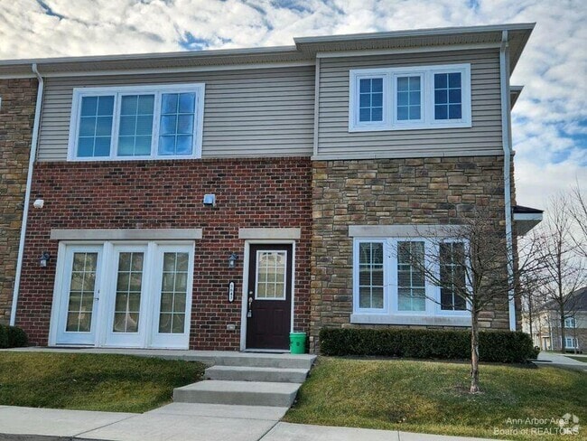 Building Photo - 5643 Arbor Chase Dr Rental