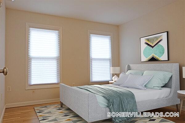 Photo - 160 Broadway Unit 2