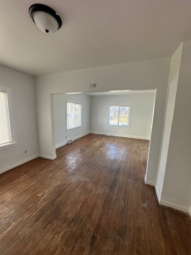 Photo - 2 bed 1 bath update home with original har...