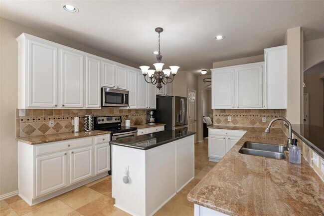 Photo - 2500 White Stallion Way