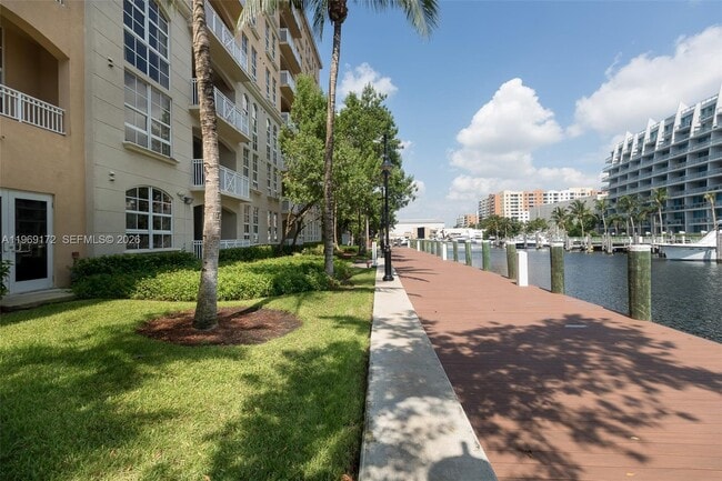 Photo - 3001 NE 185th St Unit 113