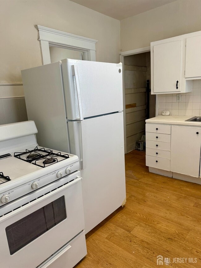 Photo - 127 Main St Unit B